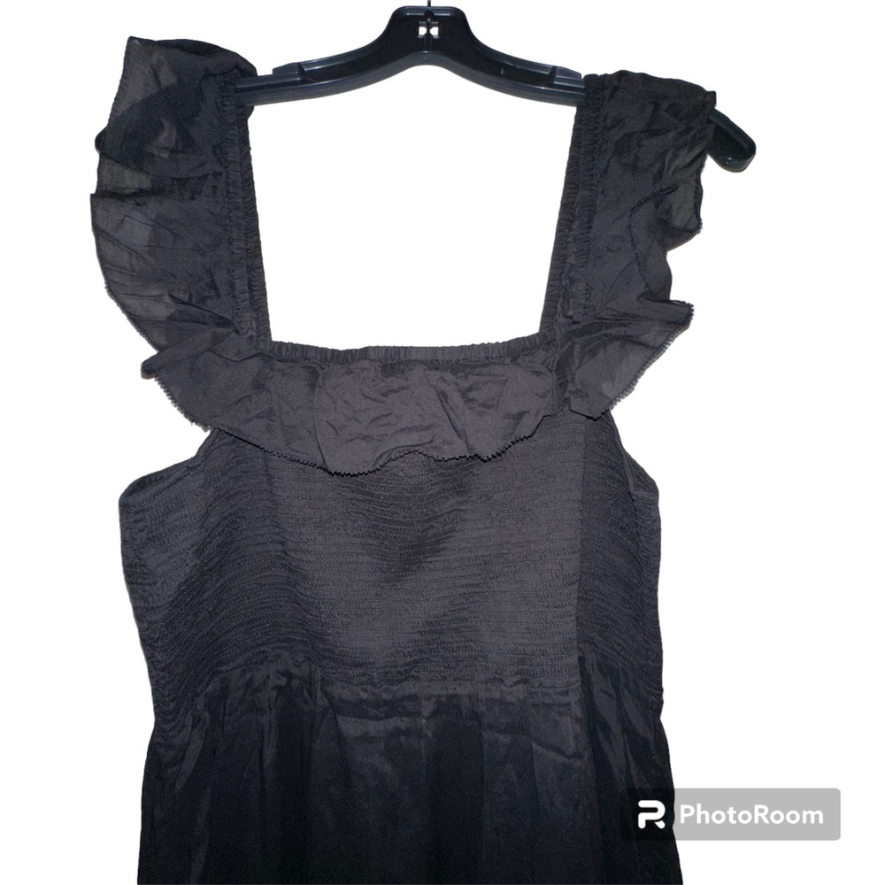 Vineyard Vines smocked midi dress
